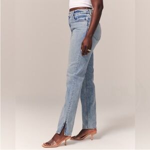 Abercrombie & Fitch 90’s Straight Ultra High Rise Split Hem Jean Curve Love